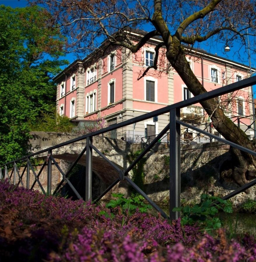 Trilocale In Villa Signorile มิลาน ภายนอก รูปภาพ